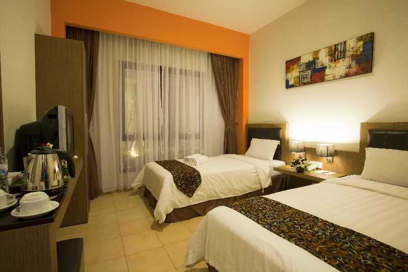 Jentra Dagen Hotel Malioboro Jogjakarta Buitenkant foto